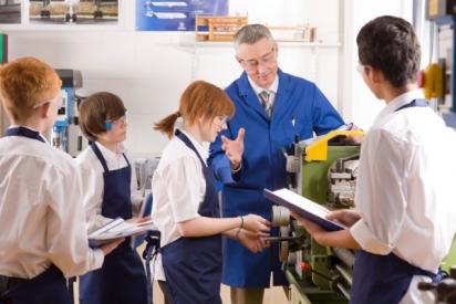 Schulen und Einrichtungen